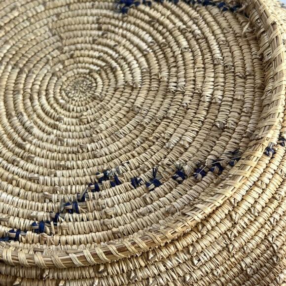 Vintage Tribal Coil Raffia Woven Basket Bowl 12.5" - Picture 5 of 8